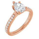 Liora | Pear